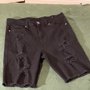 Rue 21 Supreme Flex Distressed Shorts Black 34